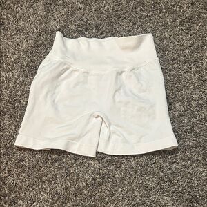 Women’s High-Waist White Seamless Bike Shorts